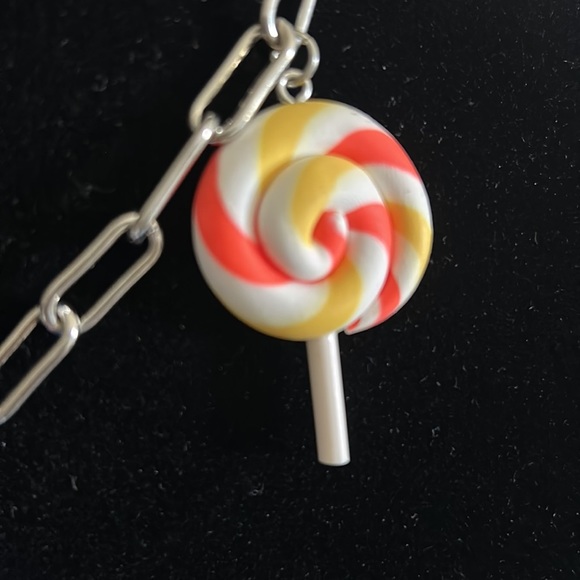 New Dolls Kill Muti Color Swirl Lollipops Paper Clip Style Chain Necklace 🍭 - Picture 4 of 8
